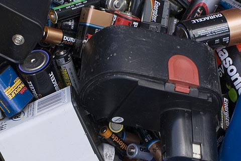 周口电动车电池多少钱一斤回收